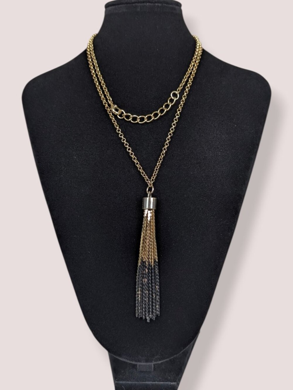CC Skye Belcher Chain Darkened Tassel Necklace